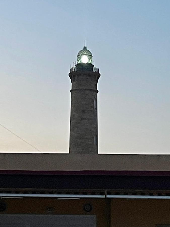 Vistas Al Mar A 10 Metros De La Playa De Regla Parking Gratis Lejlighed Chipiona Eksteriør billede
